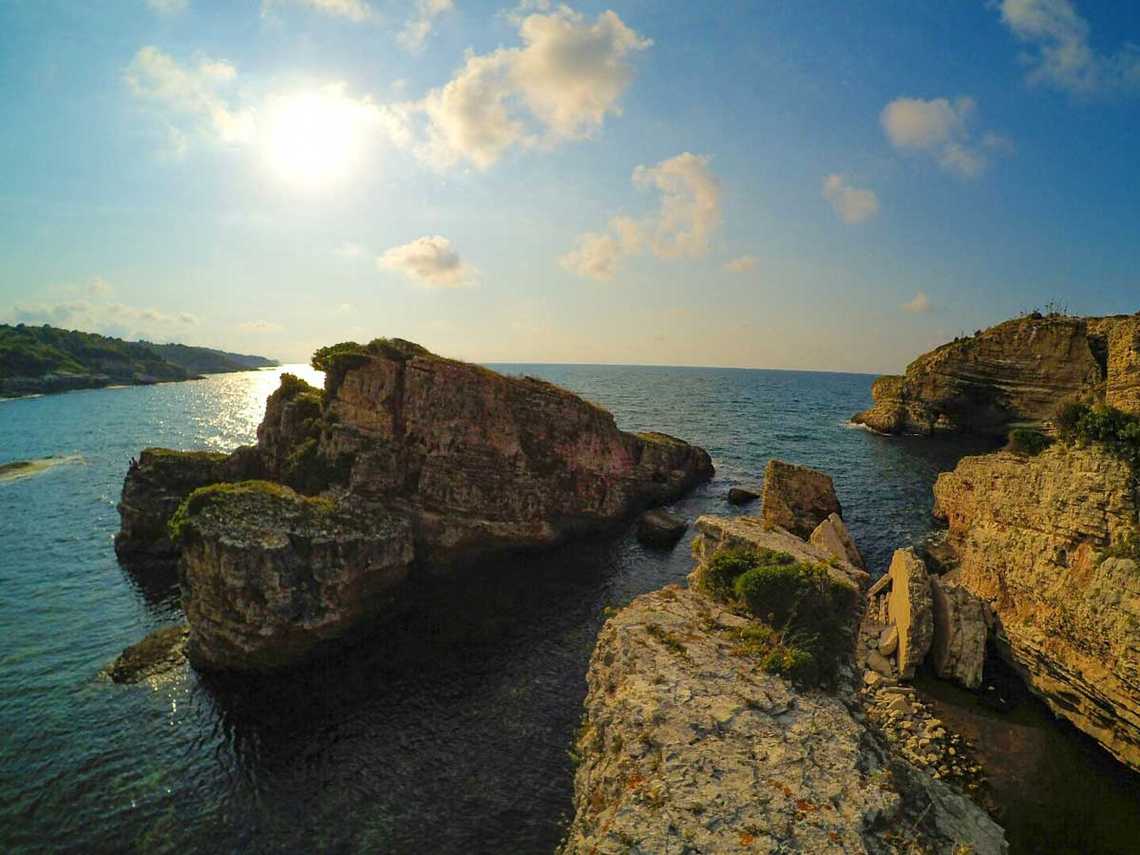 sardala koyu kayaliklar