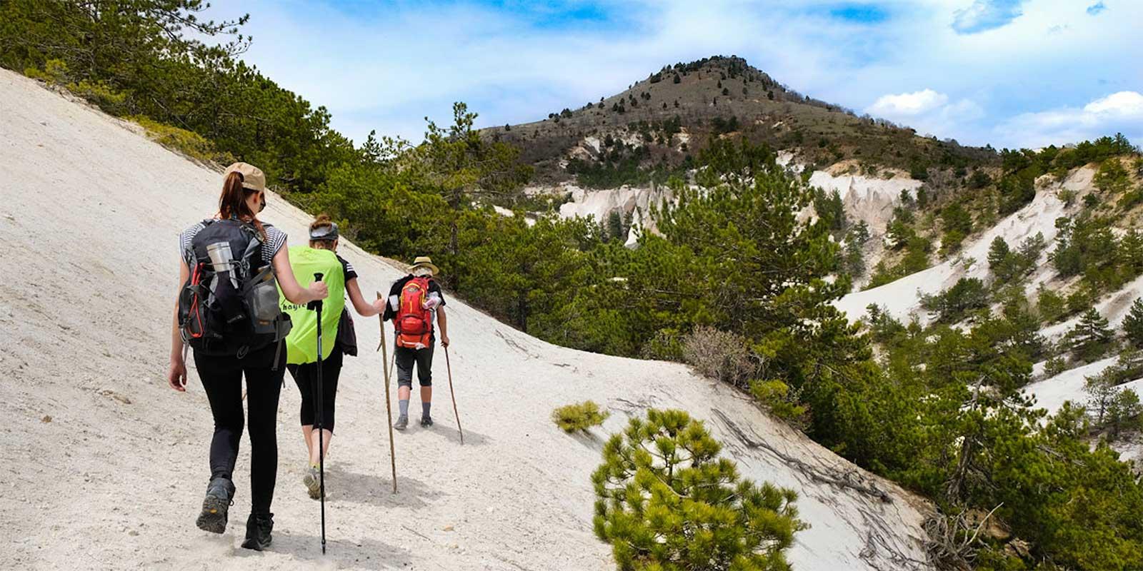 Trekking Nedir? Hiking'den Farkı ve Başlangıç Rehberi